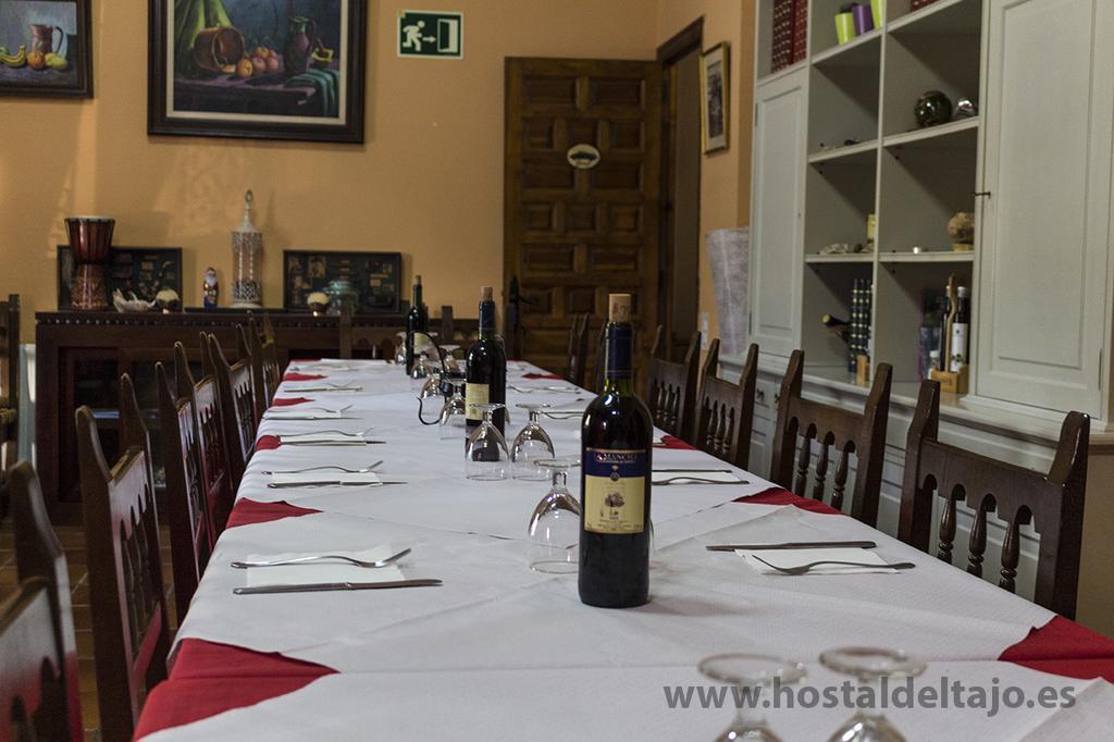 Hostal Del Tajo Peralejos de las Truchas Extérieur photo