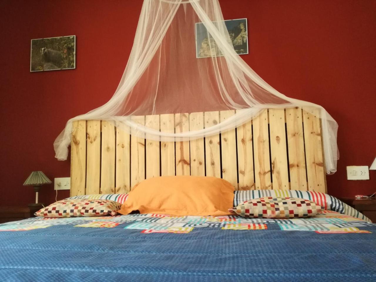 Hostal Del Tajo Peralejos de las Truchas Extérieur photo